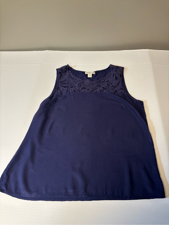 Coldwater Creek Tops - Coldwater Creek Navy Lace Yoke Sleeveless Tank
